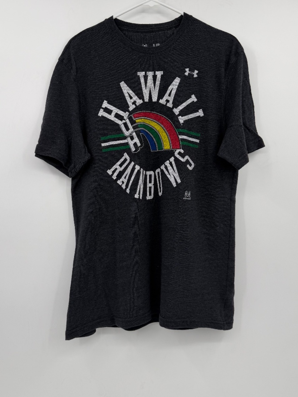 University Of Hawaii Rainbows T Shirt Men Large Gray Under Armour Loose Heatgear